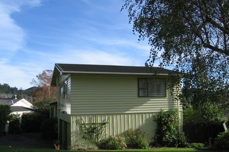 Photo of property in 15 Zeala Grove, Stokes Valley, Lower Hutt, 5019