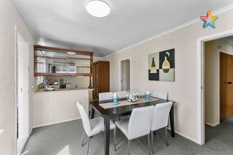 Photo of property in 6 Volkner Grove, Waterloo, Lower Hutt, 5011