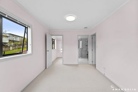 Photo of property in 1/32 Blockhouse Bay Road, Avondale, Auckland, 1026