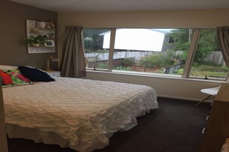 Photo of property in 1/206 Manuka Road, Bayview, Auckland, 0629