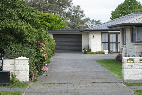 Photo of property in 17b Queen Street, Rangiora, 7400