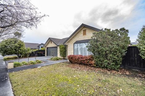 Photo of property in 27 Oakwood Drive, Rangiora, 7400
