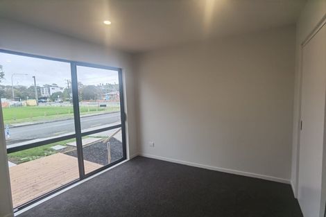 Photo of property in 4a Tonar Street, Northcote, Auckland, 0627