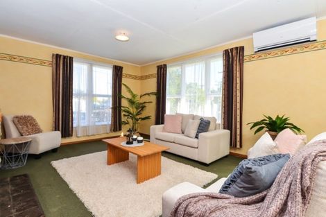 Photo of property in 5 Northolt Road, Fairview Downs, Hamilton, 3214