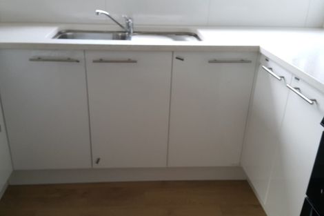 Photo of property in 82 Powrie Street, Glenfield, Auckland, 0629