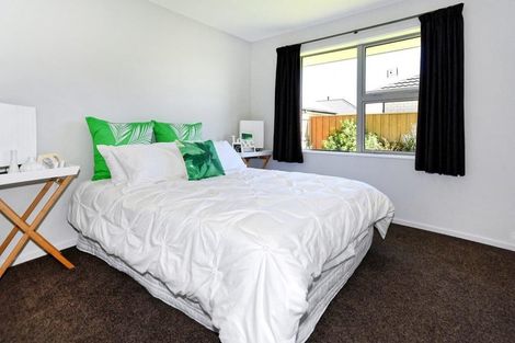 Photo of property in 10 Burford Way, Rolleston, 7615