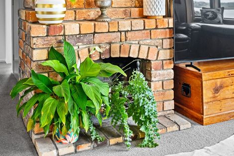 Photo of property in 9 Weir Crescent, Onerahi, Whangarei, 0110