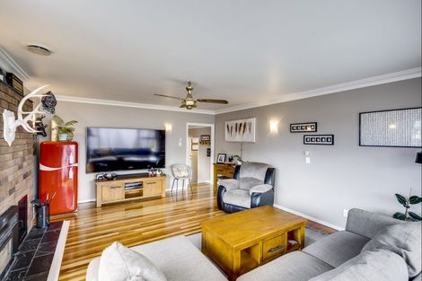 Photo of property in 10 Hastie Place, Onekawa, Napier, 4110