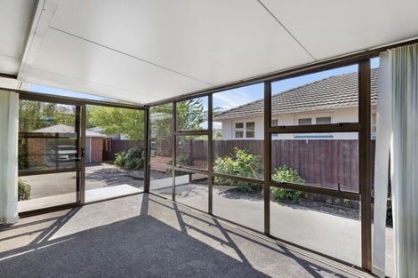 Photo of property in 35 Balgay Street, Upper Riccarton, Christchurch, 8041