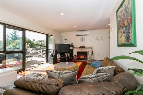 Photo of property in 7 Aotea Crescent, Havelock North, 4130