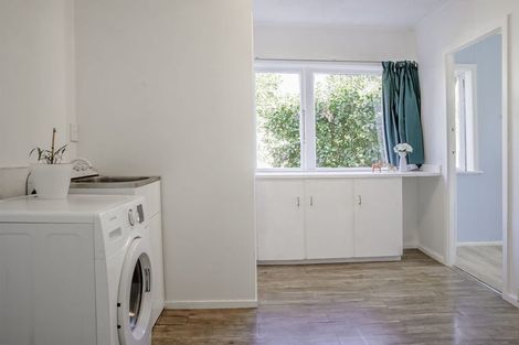 Photo of property in 24 Bennett Street, Waipawa, 4210