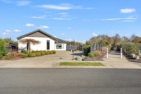 Photo of property in 42 Curtis Street, Stoke, Nelson, 7011