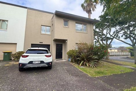 Photo of property in 1 Butia Avenue, Henderson, Auckland, 0612