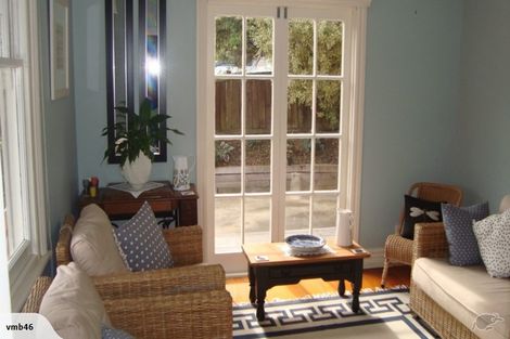 Photo of property in 4 College Road, Lyttelton, 8082