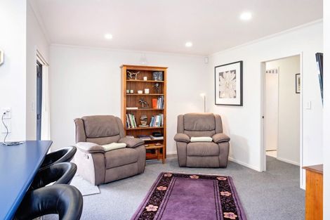 Photo of property in 25 Malcolm Road, Poukawa, Hastings, 4178