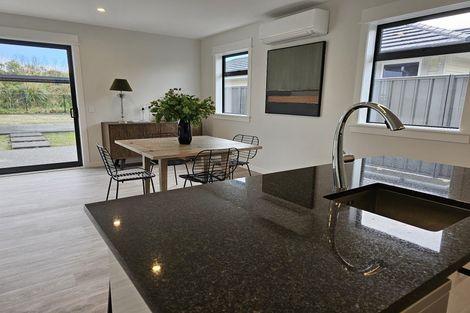 Photo of property in 27 Arihi Crescent, Frimley, Hastings, 4120