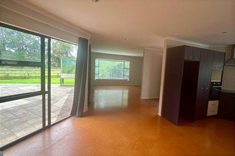 Photo of property in 220 Popes Road, Takanini, 2105