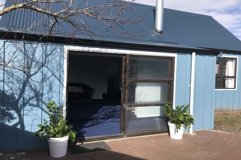 Photo of property in 3 Sarah Street, Waikawa Beach, Levin, 5573