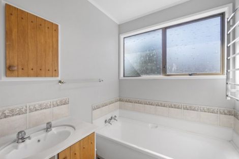 Photo of property in 5 Homestead Place, Glenview, Hamilton, 3206