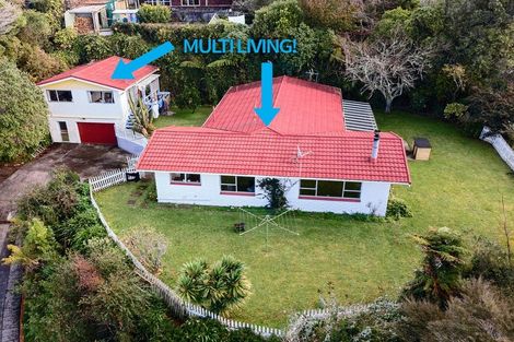 Photo of property in 114 Huatoki Street, Frankleigh Park, New Plymouth, 4310