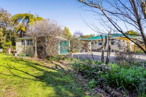 Photo of property in 35 Smith Street, Waverley, 4510
