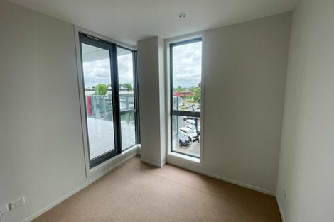 Photo of property in Bella Vista, 2d/84 Gunner Drive, Te Atatu Peninsula, Auckland, 0610