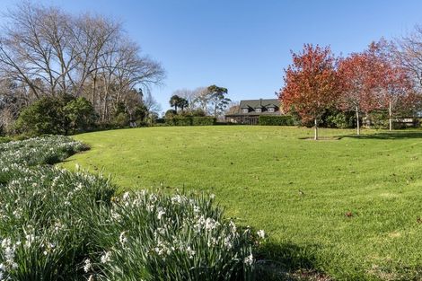 Photo of property in 346 Clifton Road, Whitford, Howick, 2571