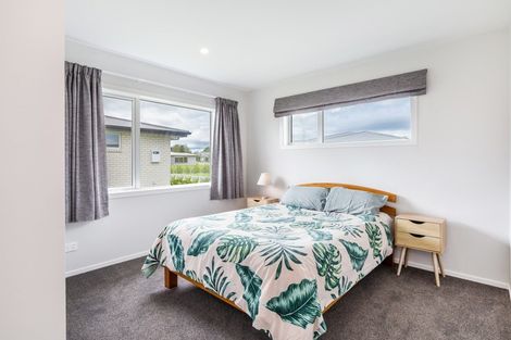 Photo of property in 38 Noumea Drive, Rangatira Park, Taupo, 3330