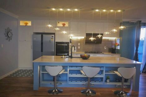 Photo of property in 11 Agnew Place, Albany, Auckland, 0632