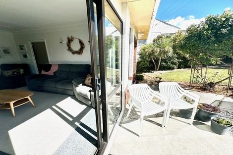 Photo of property in 225 Clyde Street, Balclutha, 9230