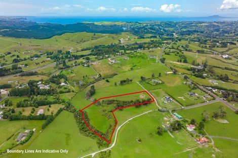 Photo of property in 14 Bobs Way, Dairy Flat, 0792