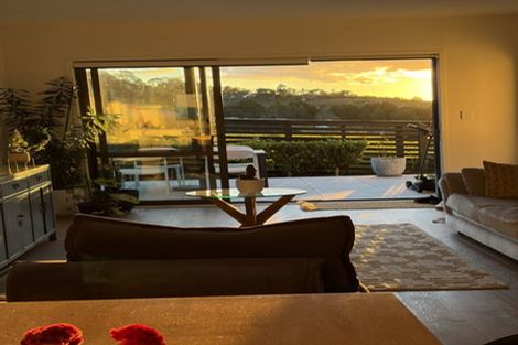Photo of property in 23 Tahere Road, Totara Park, Auckland, 2019