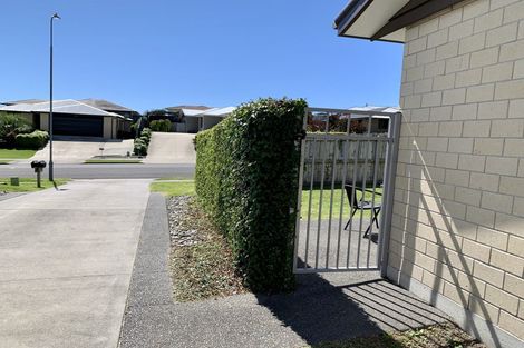 Photo of property in 220 Ballintoy Park Drive, Welcome Bay, Tauranga, 3175