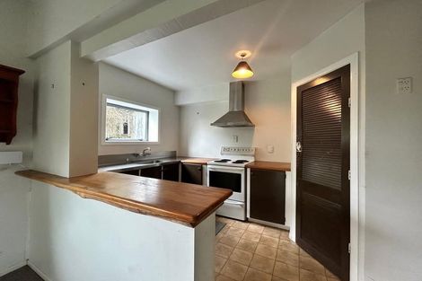 Photo of property in 304 Glengarry Road, Glen Eden, Auckland, 0602