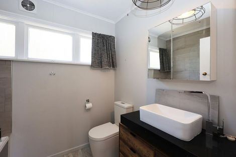 Photo of property in 14 Glendale Crescent, Holmes Hill, Oamaru, 9401