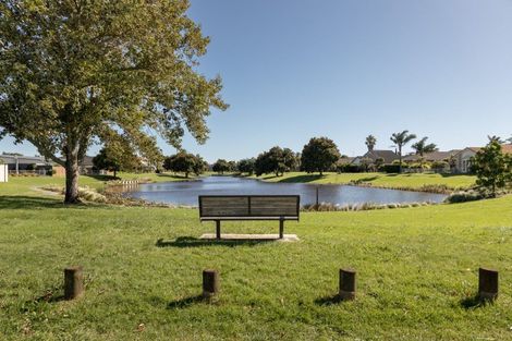 Photo of property in 11 St Clair Place, Browns Bay, Auckland, 0630