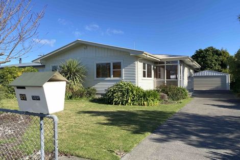 Photo of property in 27 Trent Street, Taradale, Napier, 4112