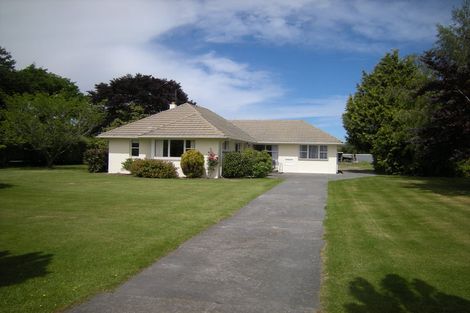 Photo of property in High Street, Leeston, 7632