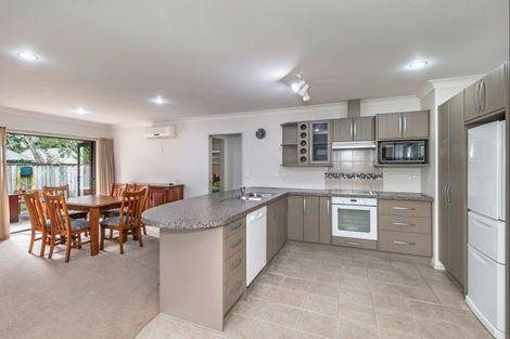 Photo of property in 112a Weraroa Road, Levin, 5510