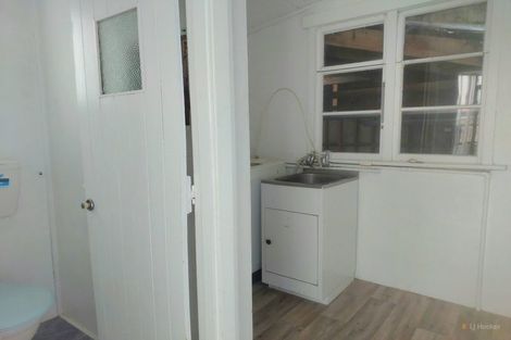 Photo of property in 53 Rhodes Street, Waimate, 7924