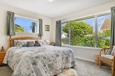 Photo of property in 17 Fern Drive, Halswell, Christchurch, 8025