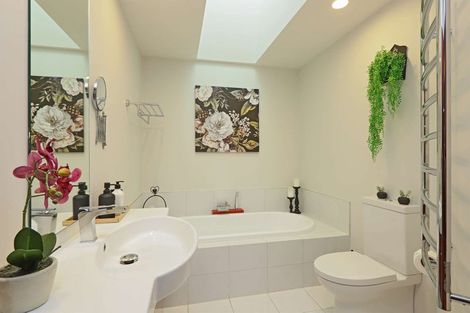 Photo of property in 44 Shrimpton Road, Haumoana, 4102