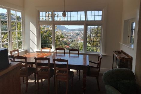 Photo of property in 28 Motu Street, Saint Clair, Dunedin, 9012