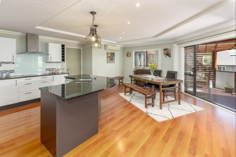 Photo of property in 9 Northvale Place, Pukekohe, 2120