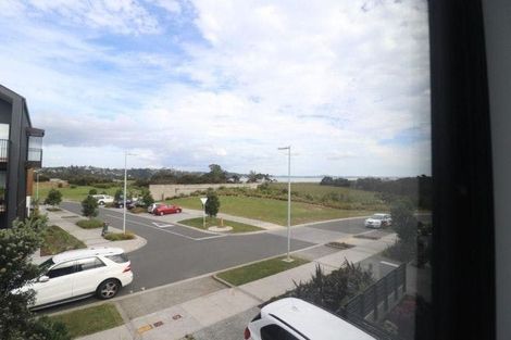 Photo of property in 68 Bomb Point Drive, Hobsonville, Auckland, 0616