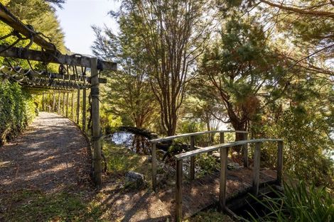 Photo of property in 577 Queen Charlotte Drive, Havelock, Picton, 7281