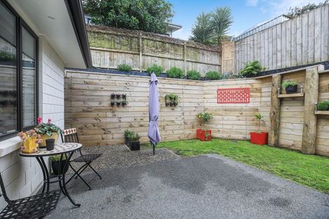 Photo of property in 4/142 Forest Lake Road, Forest Lake, Hamilton, 3200