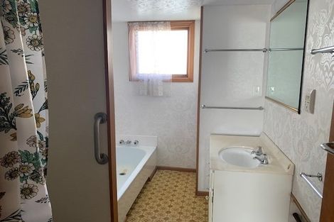 Photo of property in 84 High Street, Southbridge, 7602