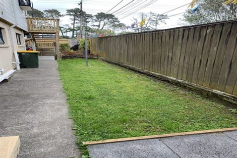 Photo of property in 2/108 Portage Road, New Lynn, Auckland, 0600