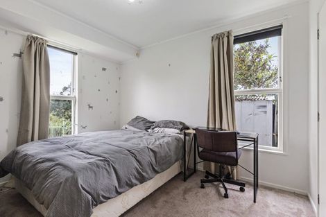 Photo of property in 59 Taurus Crescent, Beach Haven, Auckland, 0626